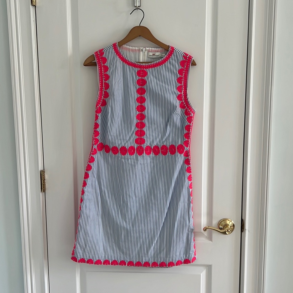 Vineyard Vines size 8 SeerSucker Dress
